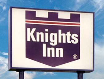 Knights Inn Бренъм Екстериор снимка